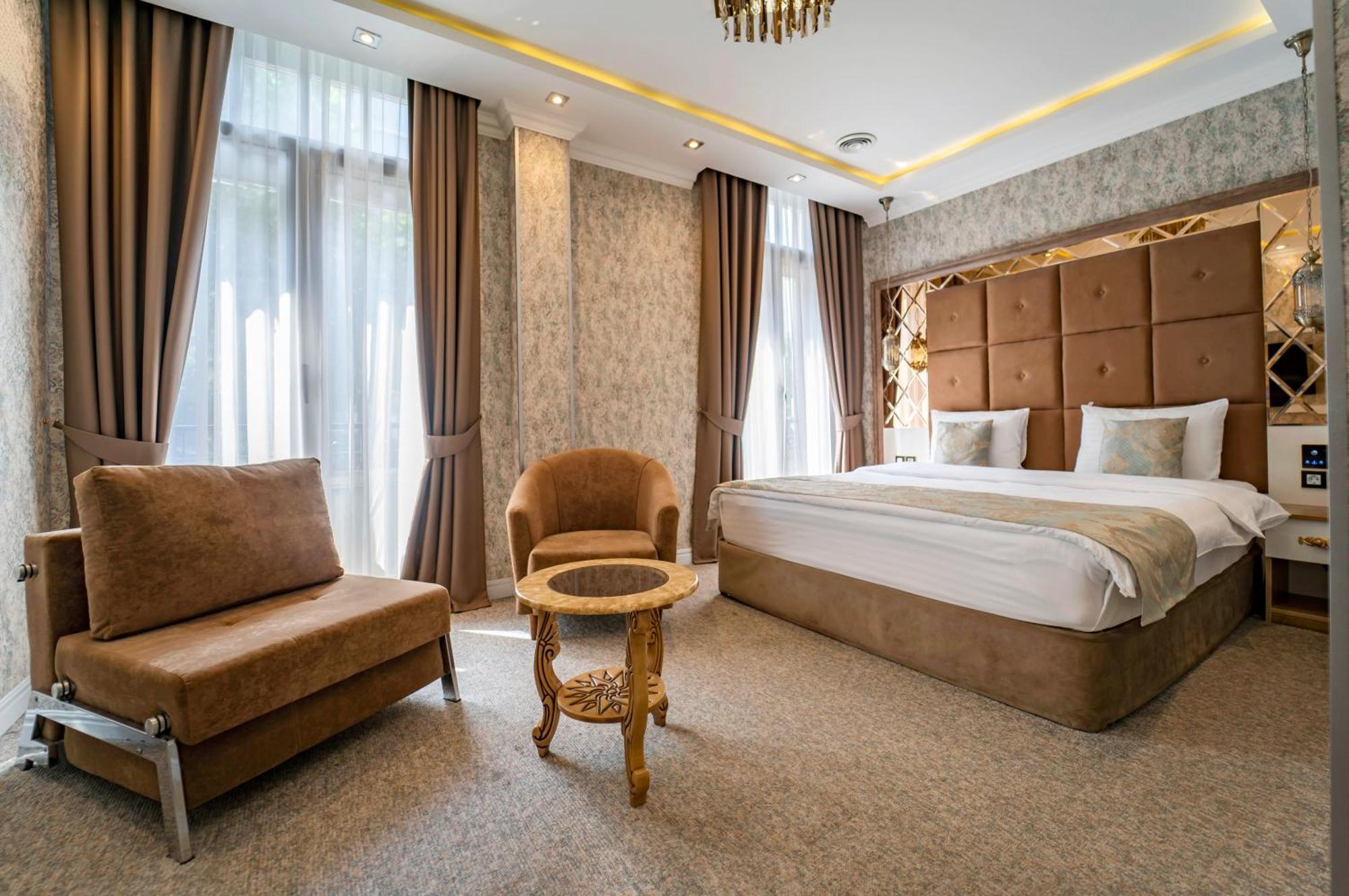 Hotel Aqua Freedom Tbilisi Eksteriør billede