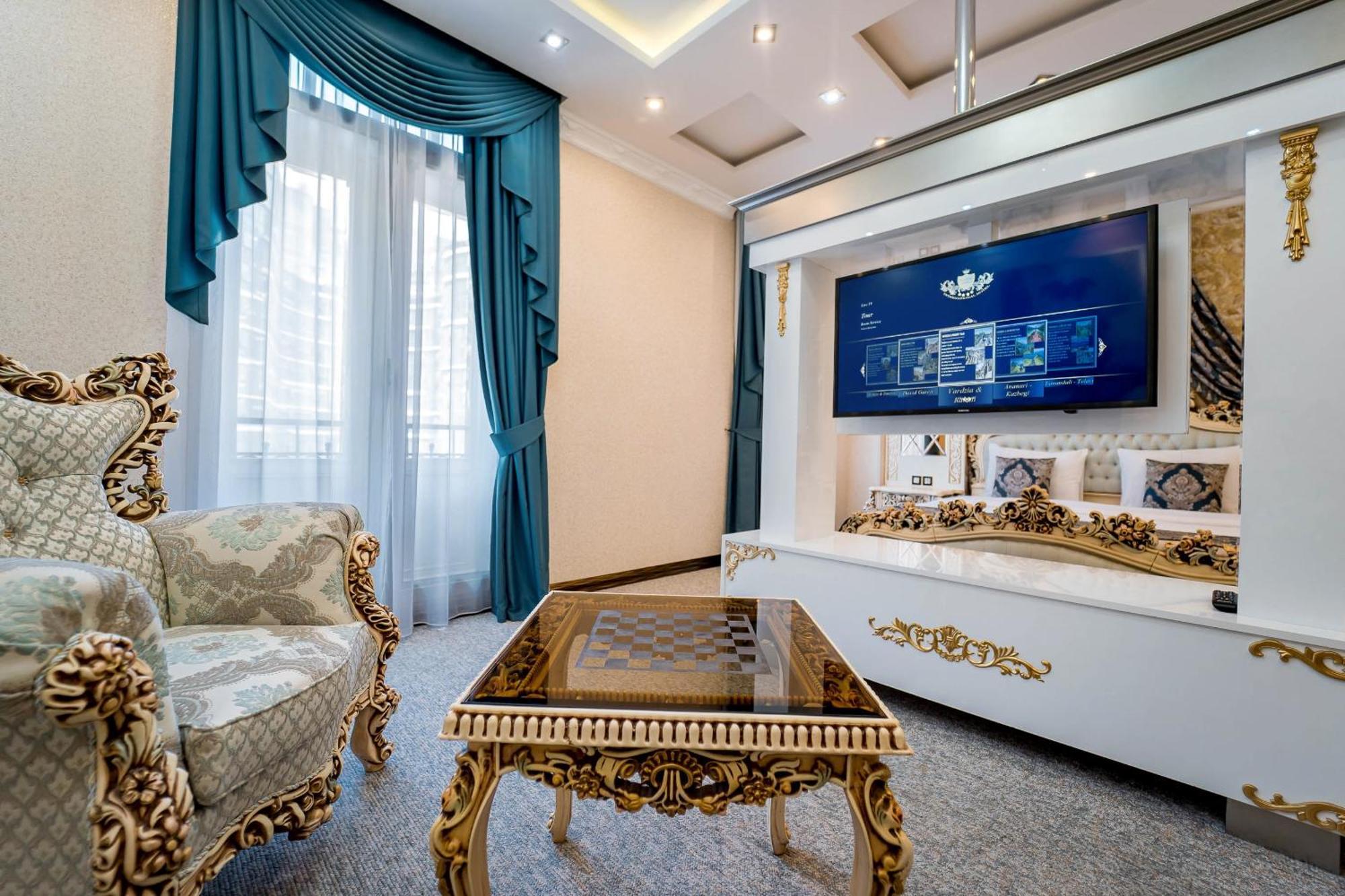 Hotel Aqua Freedom Tbilisi Eksteriør billede
