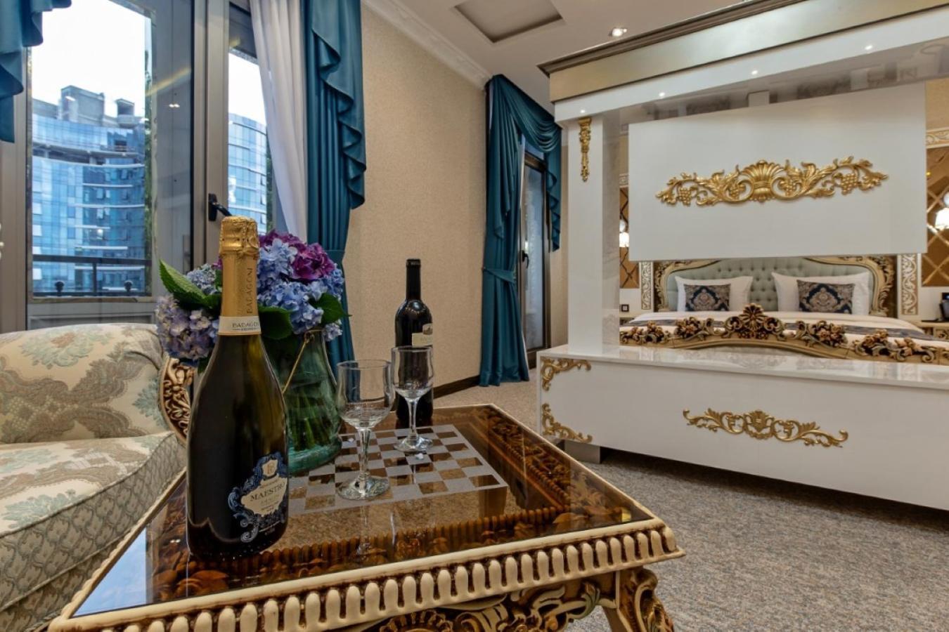 Hotel Aqua Freedom Tbilisi Eksteriør billede