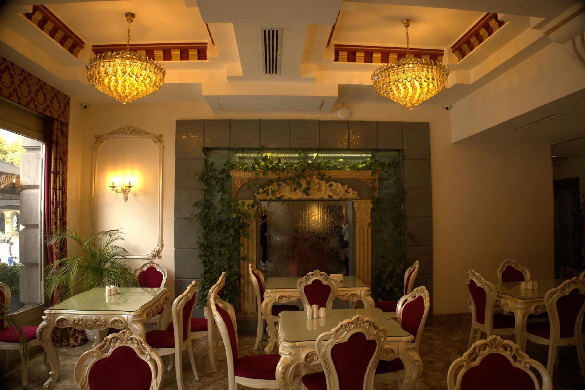 Hotel Aqua Freedom Tbilisi Eksteriør billede