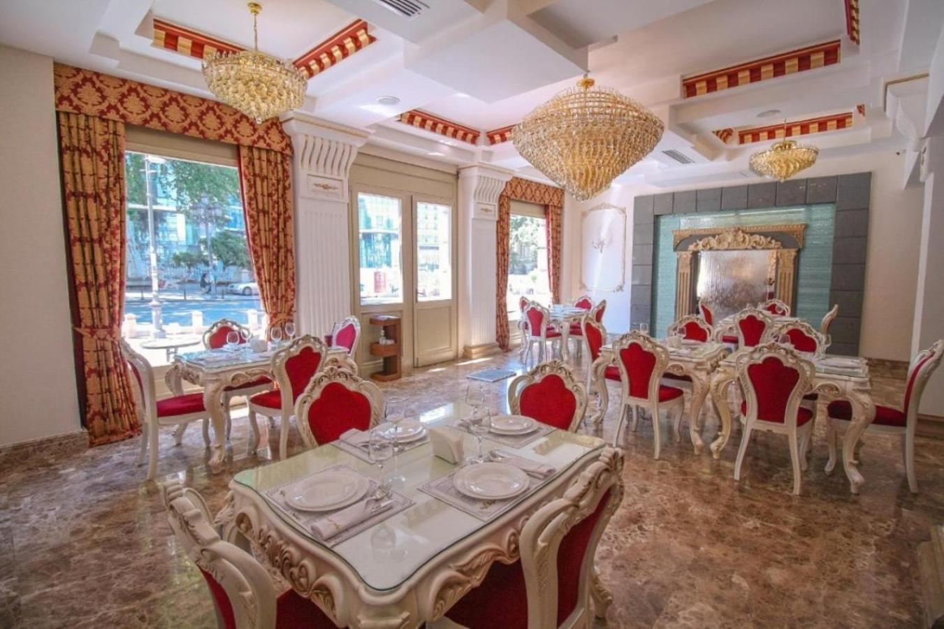 Hotel Aqua Freedom Tbilisi Eksteriør billede